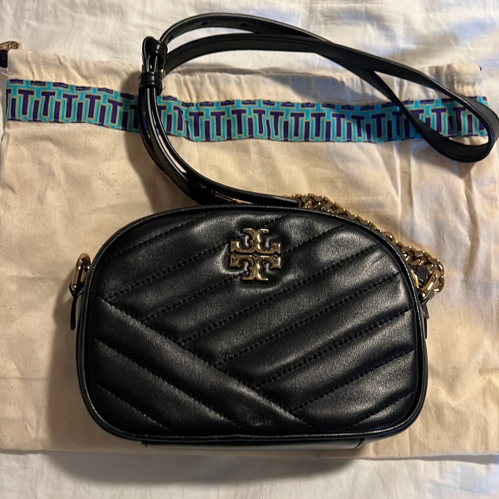 Tory Burch Small Lira Chevron Camera Bag